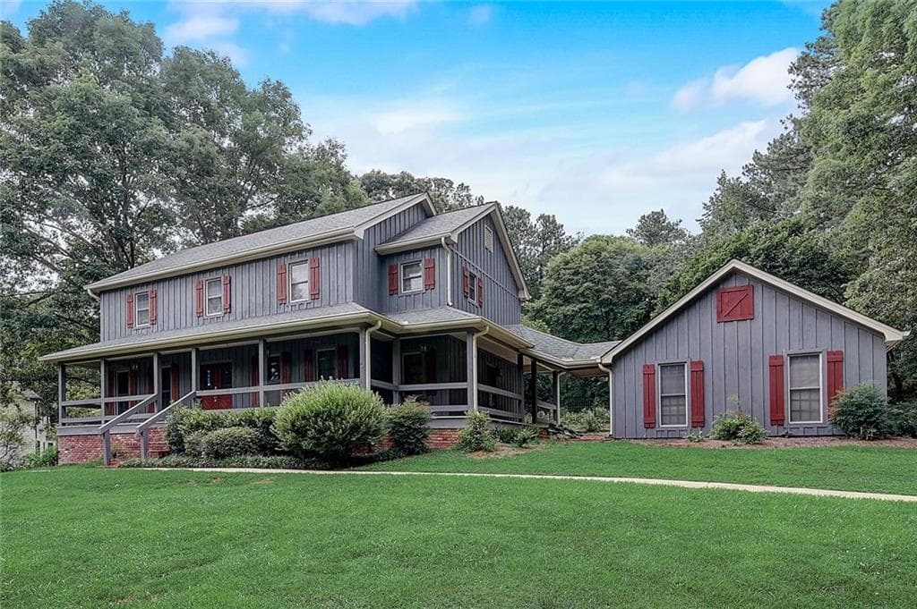 4 bedroom, 3 bathroom, 2,322 sq ft single family residence sold at 4449 Inns Brook Drive, Snellville, GA 30039