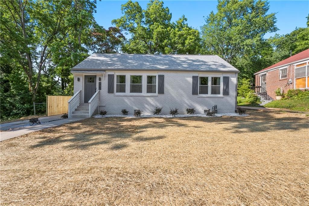 3 bedroom, 2 bathroom, 1,056 sq ft single family residence sold at 1767 Tiger Flowers Drive, Atlanta, GA 30314