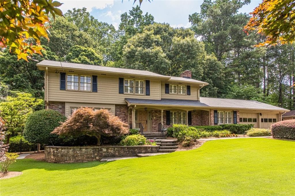 4 bedroom, 4 bathroom, 2,938 sq ft single family residence sold at 2601 Caladium Drive, Atlanta, GA 30345