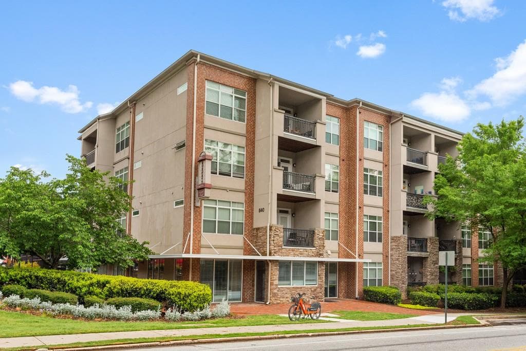840 United Avenue 211, Atlanta, GA 30312 — most recent listing photo
