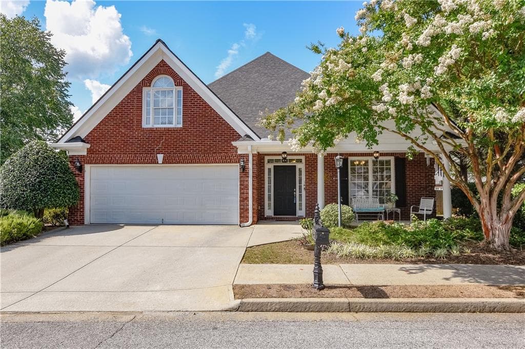 4 bedroom, 4 bathroom, 3,123 sq ft single family residence sold at 2025 Hickory Station Circle, Snellville, GA 30078