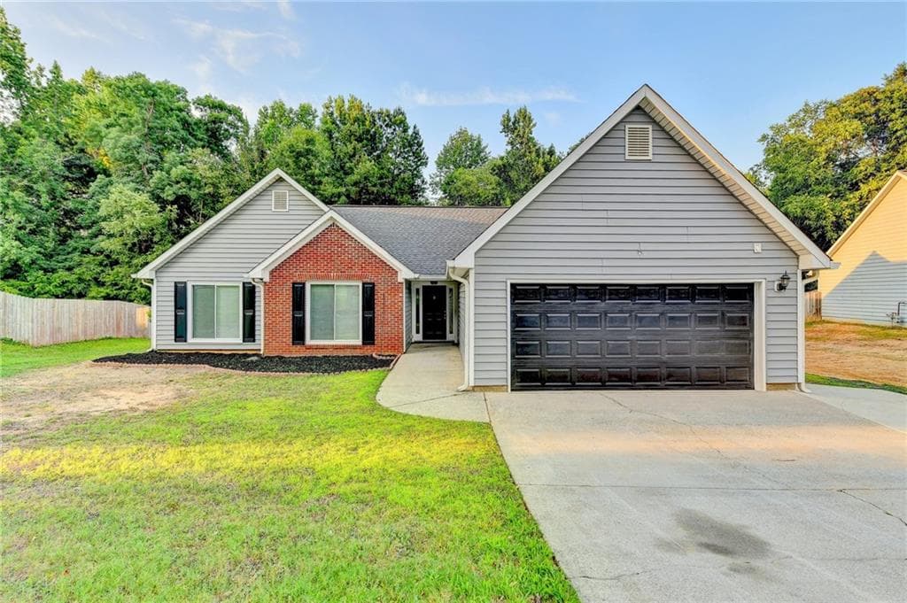 5895 Tallant Drive, Sugar Hill, GA 30518 — most recent listing photo
