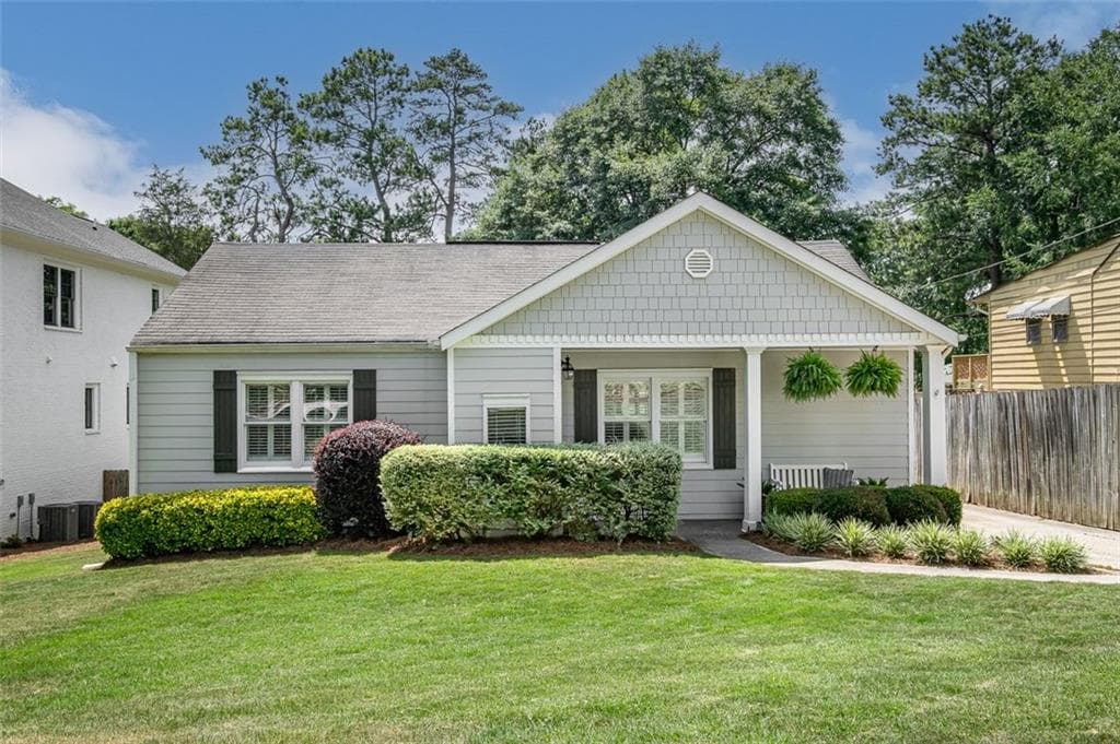 2722 Carlton Place, Brookhaven, GA 30319 — most recent listing photo
