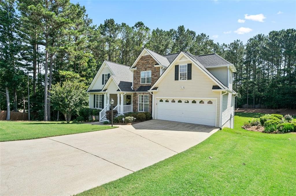 4 bedroom, 3 bathroom, 2,064 sq ft single family residence sold at 39 BEXLEY Lane, Douglasville, GA 30134