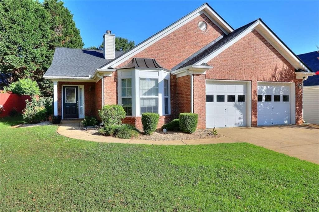 4 bedroom, 2 bathroom, 2,024 sq ft single family residence sold at 2805 Sterling Creek Pointe, Snellville, GA 30078