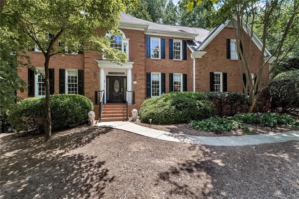 215 Clipper Court, Alpharetta, GA 30005 — most recent listing photo