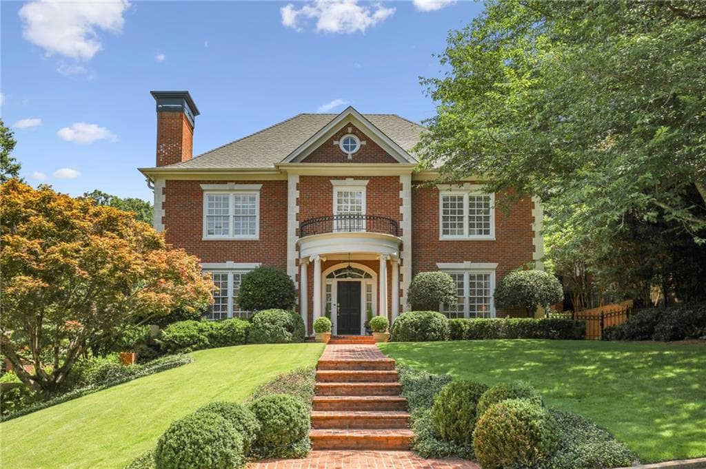 1389 Wesley Circle, Atlanta, GA 30327 — most recent listing photo