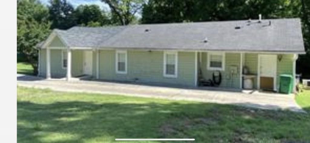 800 S Hairston Road, Stone Mountain, GA 30088 — most recent listing photo