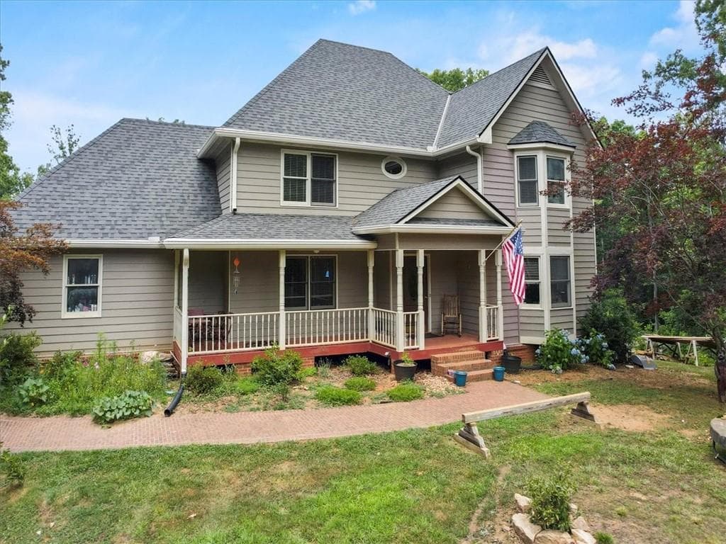 4 bedroom, 3 bathroom, 3,650 sq ft single family residence sold at 621 Mountain Brook Road, Dawsonville, GA 30534