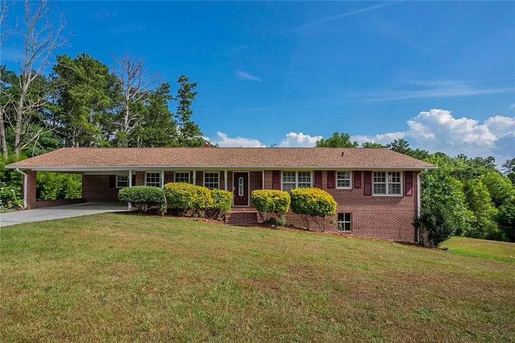 3 bedroom, 3 bathroom, 1,562 sq ft single family residence sold at 1934 Alcovy Road, Dacula, GA 30019