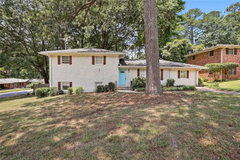 5 bedroom, 3 bathroom, 2,200 sq ft single family residence sold at 2281 Del Ray Court, Decatur, GA 30032