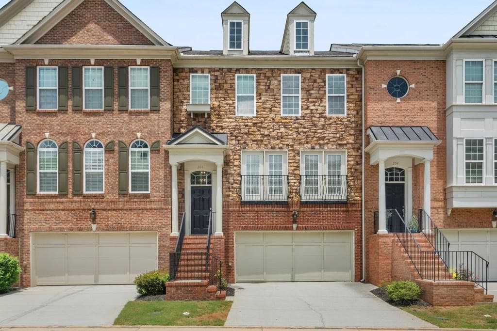 2203 Cumberland Parkway 205, Atlanta, GA 30339 — most recent listing photo