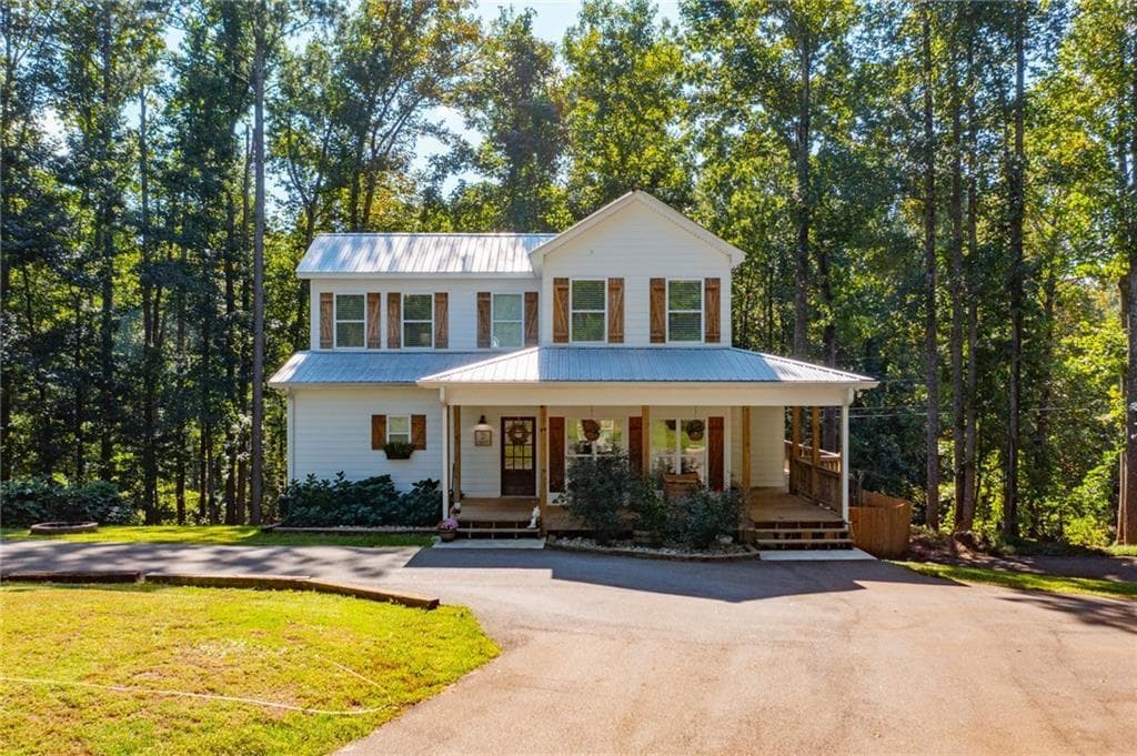 4 bedroom, 3 bathroom, 1,785 sq ft single family residence sold at 5347 Grandview Road, Jasper, GA 30143