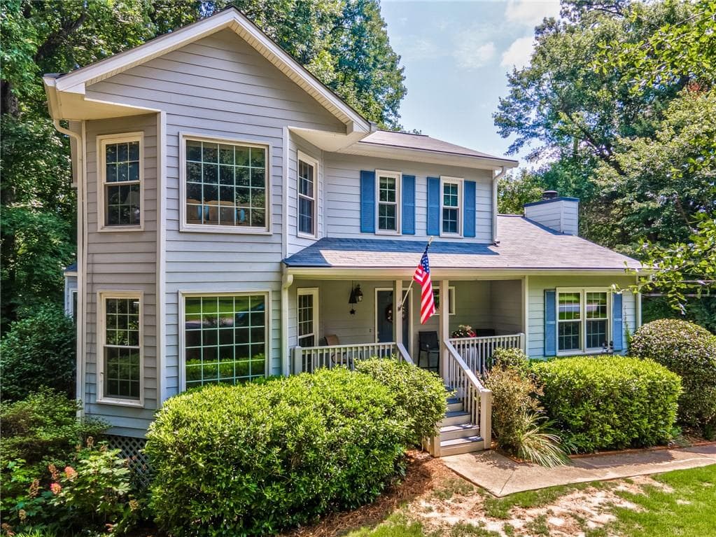 365 Heritage Lane, Alpharetta, GA 30009 — most recent listing photo