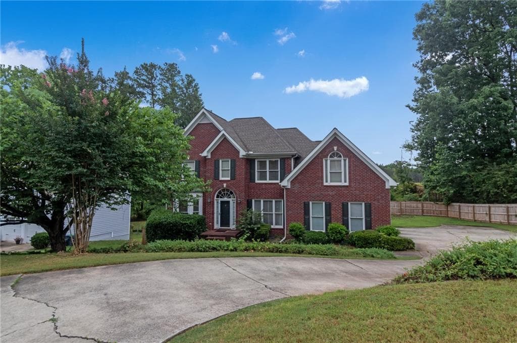 5 bedroom, 4 bathroom, 3,234 sq ft single family residence sold at 2678 Catawba Drive, Kennesaw, GA 30152