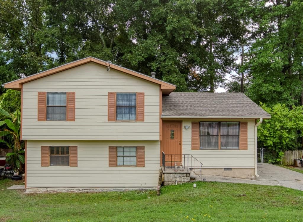 5942 Sierra Drive, Norcross, GA 30071 — most recent listing photo