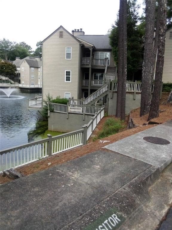 2 bedroom, 2 bathroom, 1,229 sq ft condominium sold at 602 Mill Pond Drive, Smyrna, GA 30082