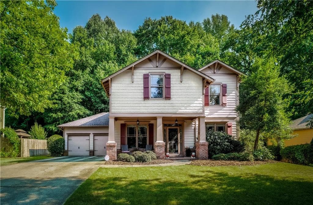 4 bedroom, 3 bathroom, 2,498 sq ft single family residence sold at 2689 Oak Village Trail, Decatur, GA 30032