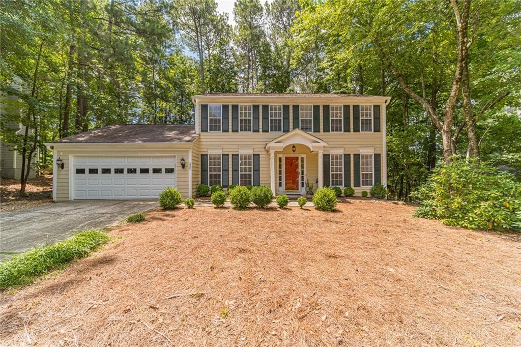 4 bedroom, 3 bathroom, 1,632 sq ft single family residence sold at 250 Crab Orchard Way, Roswell, GA 30076