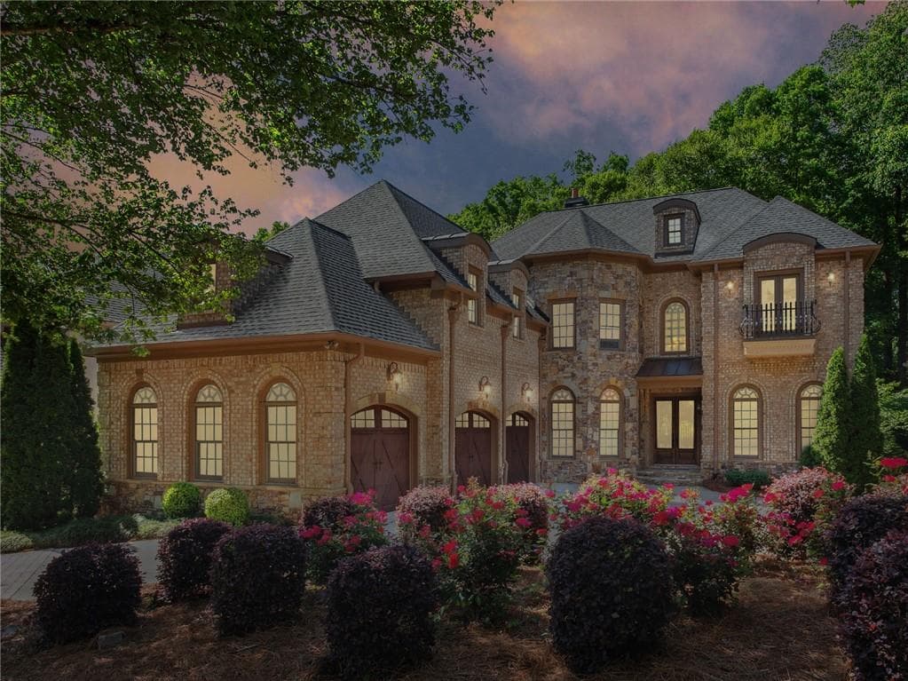 4592 Chattahoochee Court, Marietta, GA 30067 — most recent listing photo