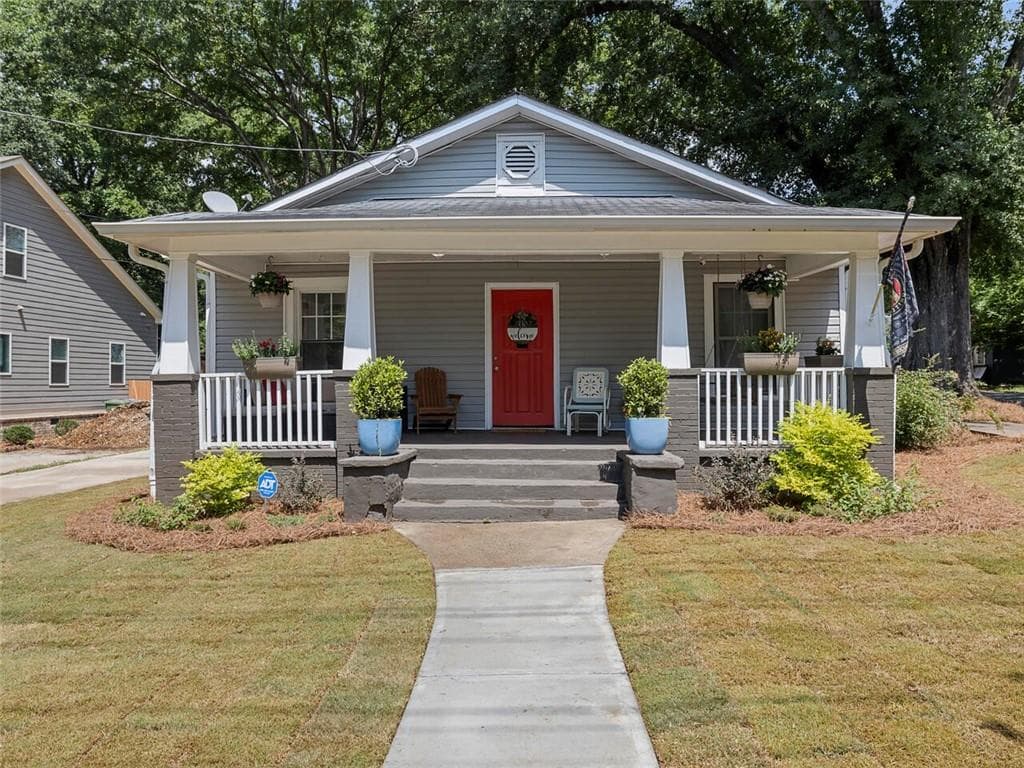 3 bedroom, 2 bathroom, 1,508 sq ft single family residence sold at 1290 Hill Street SE, Atlanta, GA 30315