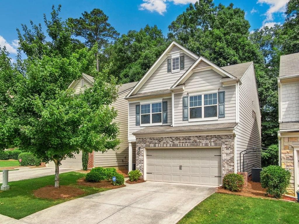 4815 Waterbrooke Crossing, Alpharetta, GA 30004 — most recent listing photo