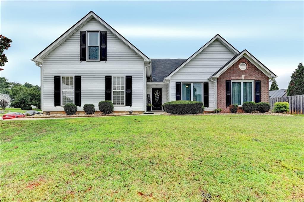 5602 Mohave Court, Flowery Branch, GA 30542 — most recent listing photo
