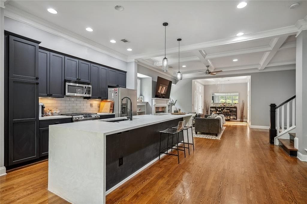 3 bedroom, 4 bathroom, 2,561 sq ft townhouse sold at 1258 Dekalb Avenue 106, Atlanta, GA 30307
