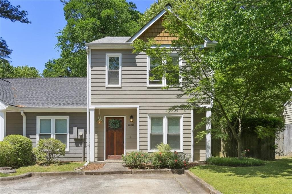 2 bedroom, 3 bathroom, 1,632 sq ft townhouse sold at 1830 S Garden Court, Brookhaven, GA 30319
