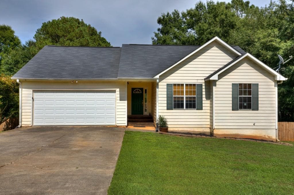 3 bedroom, 2 bathroom, 1,162 sq ft single family residence sold at 16 Camelot Drive, Cartersville, GA 30121