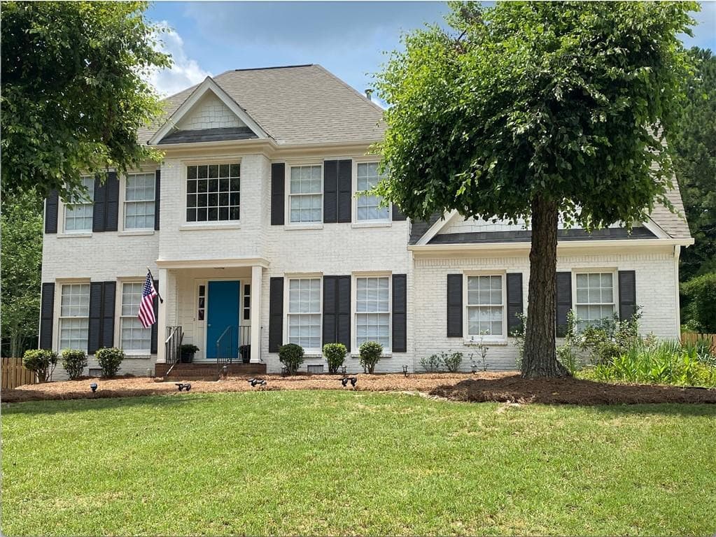 4 bedroom, 3 bathroom, 2,174 sq ft single family residence sold at 10405 Windsor Park Drive, Alpharetta, GA 30022