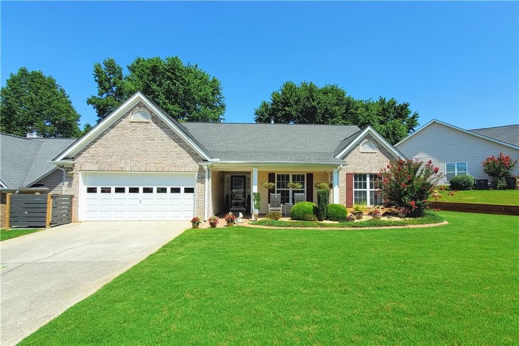3 bedroom, 2 bathroom, 2,384 sq ft single family residence sold at 4025 Mcdowell Drive, Acworth, GA 30101