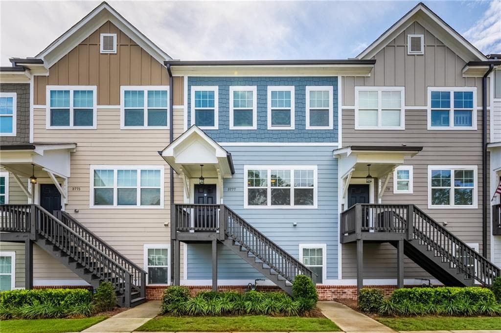 3777 Oxford Circle, Doraville, GA 30340 — most recent listing photo