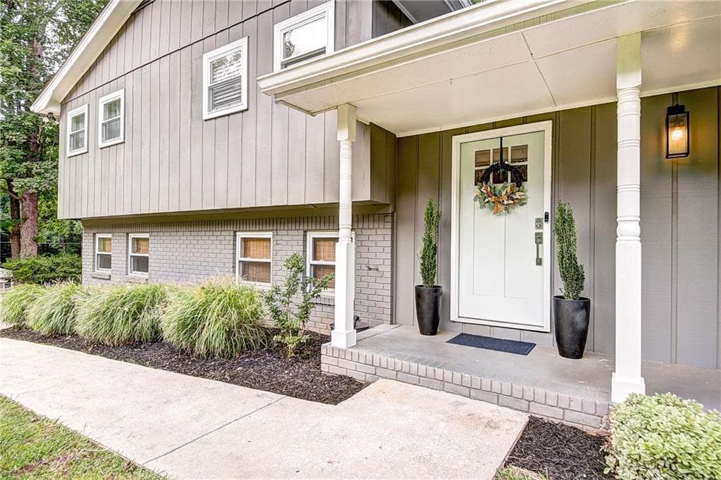 3 bedroom, 3 bathroom, 2,128 sq ft single family residence sold at 4246 Antler Trail, Smyrna, GA 30082