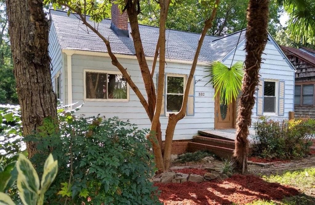 2 bedroom, 1 bathroom, 905 sq ft single family residence sold at 332 NELMS Avenue, Atlanta, GA 30307