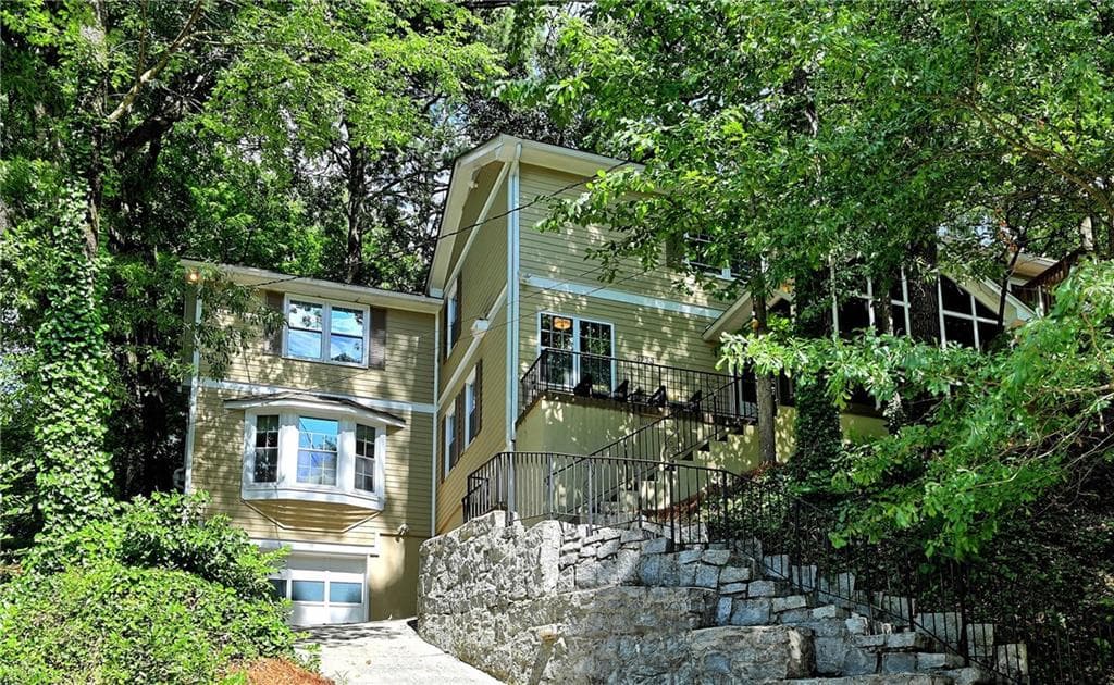 4 bedroom, 4 bathroom, 3,038 sq ft single family residence sold at 1773 Piedmont Way, Atlanta, GA 30324