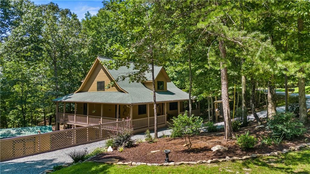 4 bedroom, 3 bathroom, 3,104 sq ft single family residence sold at 114 Zane Place, Ellijay, GA 30540