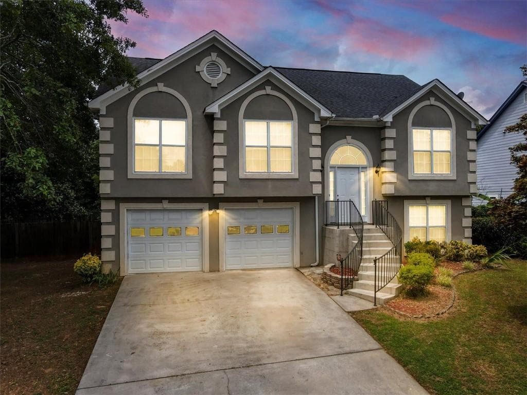 917 MARTIN HEIGHTS Drive, Lawrenceville, GA 30044 — most recent listing photo