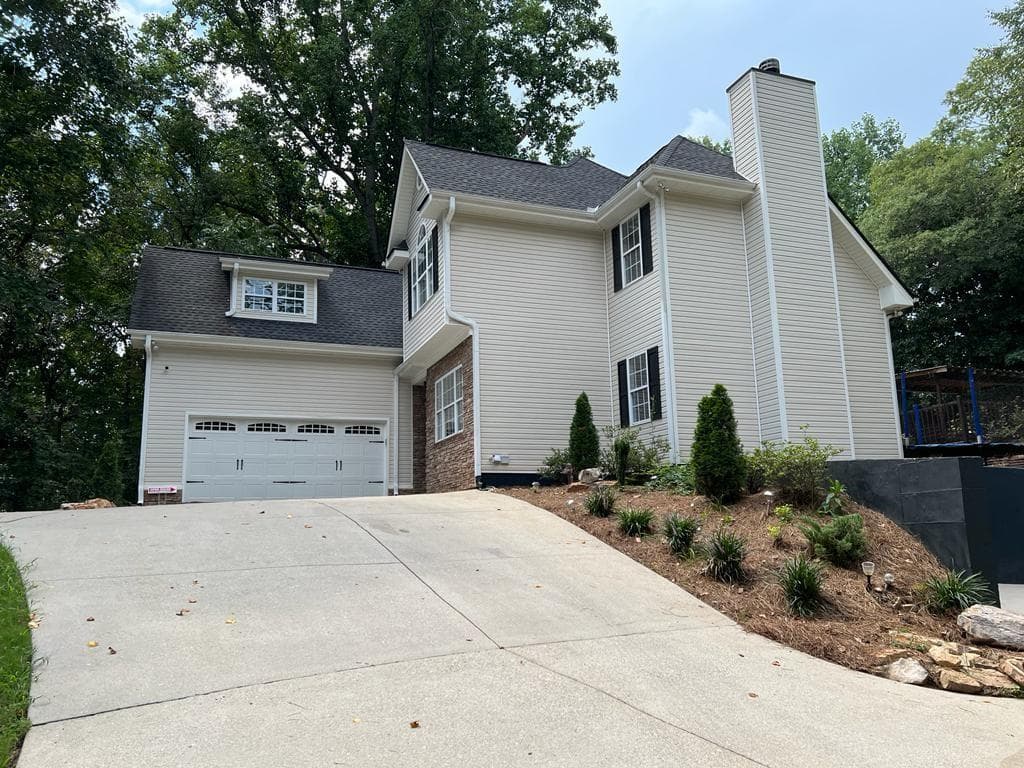 288 N Hill Street, Buford, GA 30518 — most recent listing photo