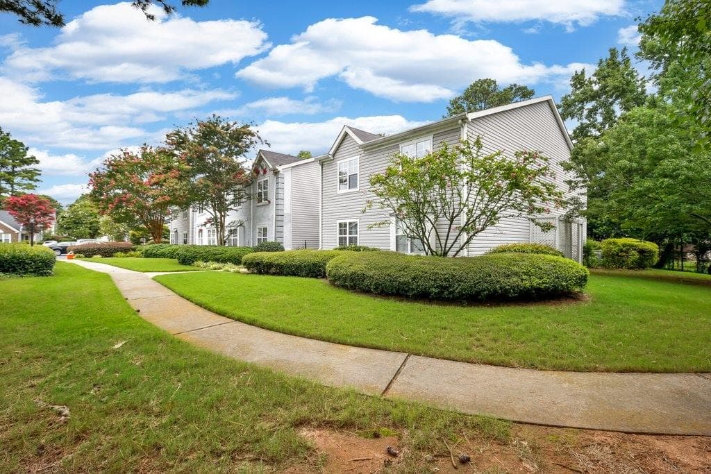 78 Sutton Place, Avondale Estates, GA 30002 — most recent listing photo
