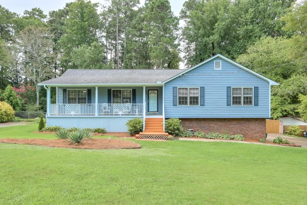 3 bedroom, 2 bathroom, 1,584 sq ft single family residence sold at 126 Pioneer Drive, Woodstock, GA 30188