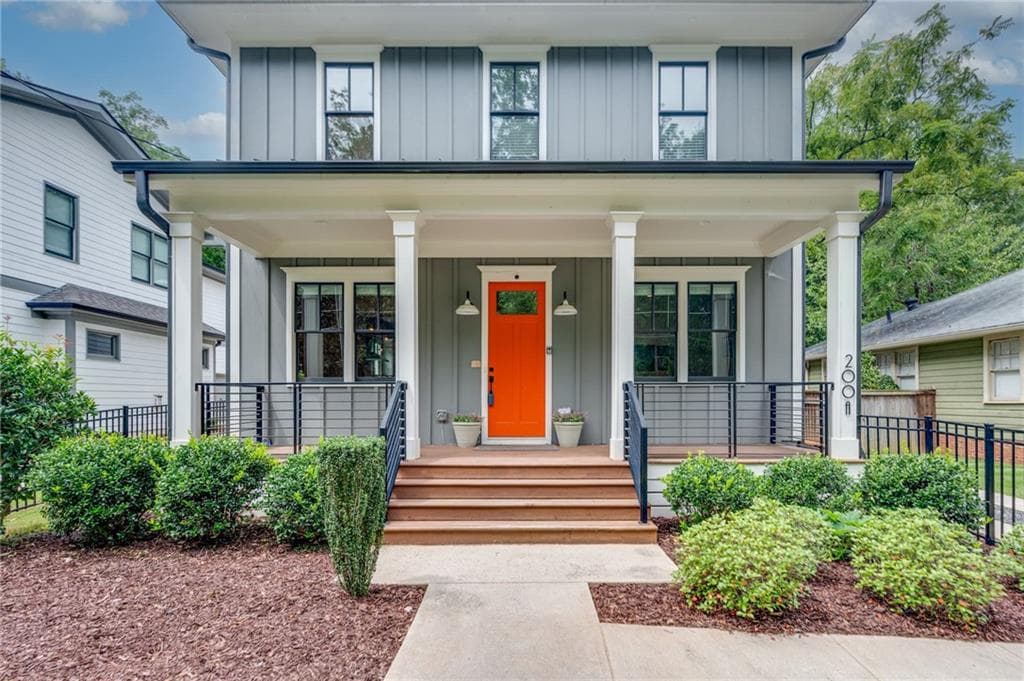 4 bedroom, 3 bathroom, 2,273 sq ft townhouse sold at 200 Hutchinson Street A, Atlanta, GA 30307