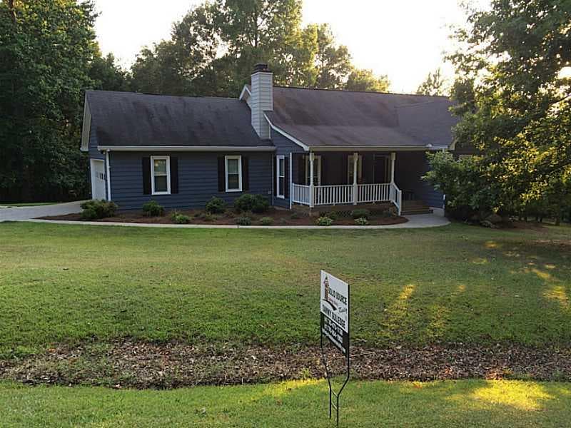 527 Poplar Springs Road, Hoschton, GA 30548 — most recent listing photo