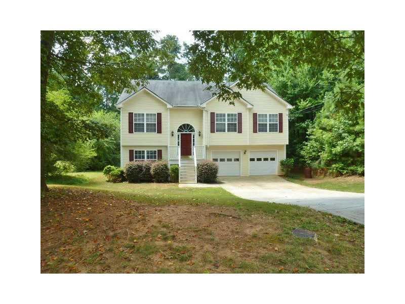 5 bedroom single family residence sold at 4764 Saint Bernard Drive, Lilburn, GA 30047