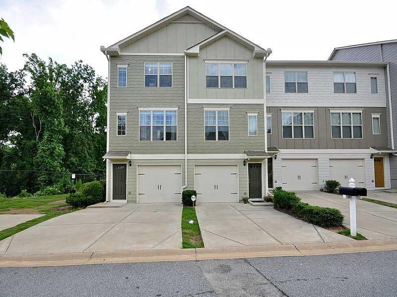 3 bedroom, 1,248 sq ft townhouse sold at 1693 Liberty Parkway 1693, Atlanta, GA 30318
