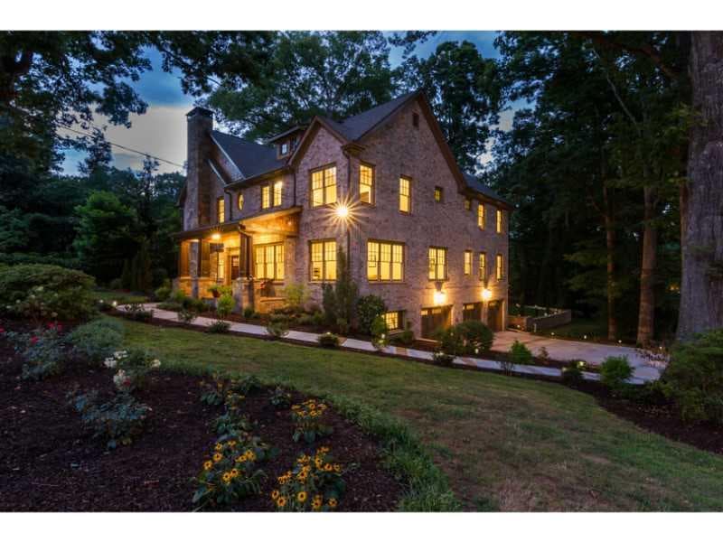 5 bedroom, 5,100 sq ft single family residence sold at 3137 Saybrook Drive, Atlanta, GA 30319