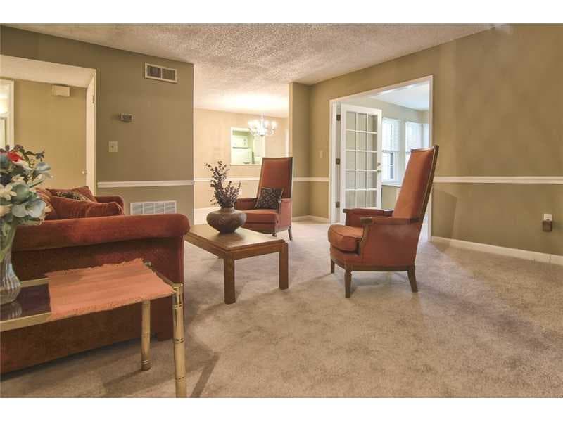 2 bedroom, 1,273 sq ft condominium sold at 174 Barone Place -, Atlanta, GA 30327