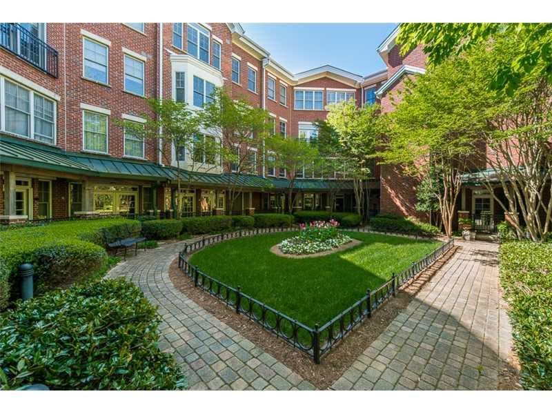 3 bedroom, 2,442 sq ft condominium sold at 850 Piedmont Avenue 3320, Atlanta, GA 30308