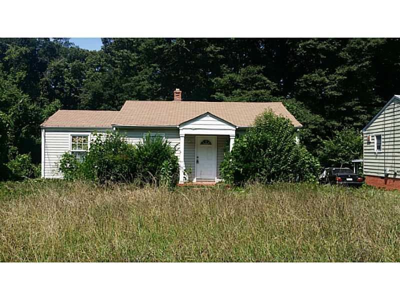 2 bedroom, 1,008 sq ft single family residence sold at 1385 Kenilworth Drive, Atlanta, GA 30310
