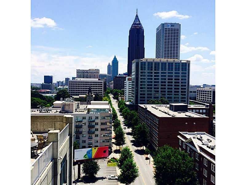 2 bedroom, 1,148 sq ft condominium sold at 855 Peachtree Street 1203, Atlanta, GA 30308